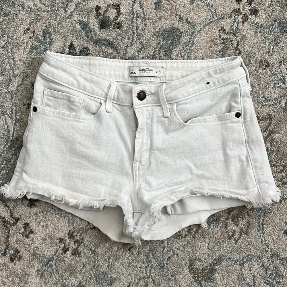 Abercrombie white shorts